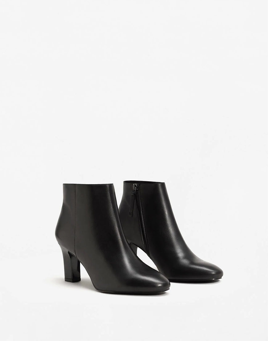 Women's Leather Boot